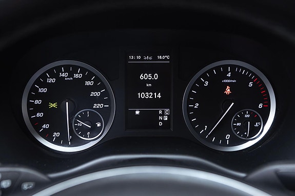 Mercedes-Benz Vito 119 19 of 30