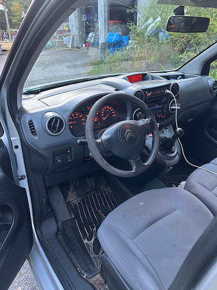 Citroen Berlingo 28 of 30