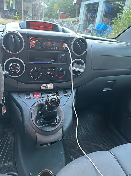 Citroen Berlingo 30 of 30