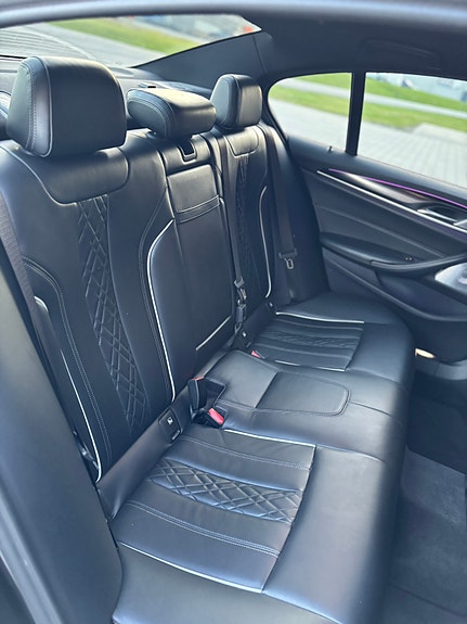 BMW 530e 19 of 27