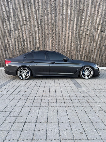 BMW 530e 5 of 27