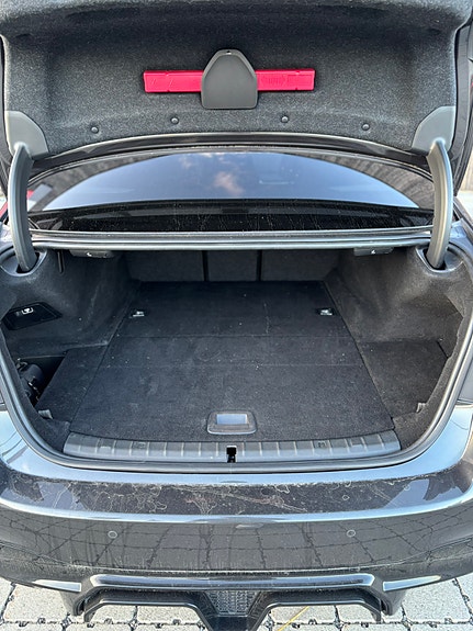 BMW 530e 11 of 27
