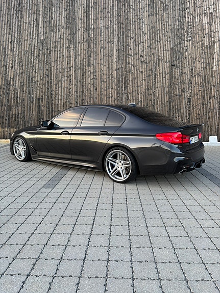 BMW 530e 8 of 27