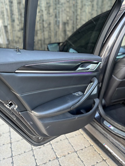 BMW 530e 16 of 27