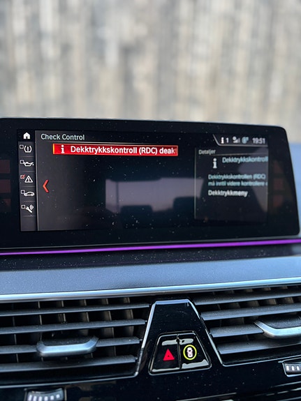 BMW 530e 26 of 27