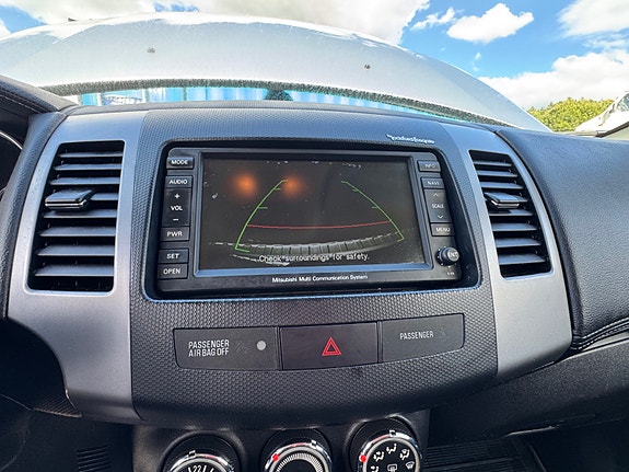 Mitsubishi Outlander 17 of 25