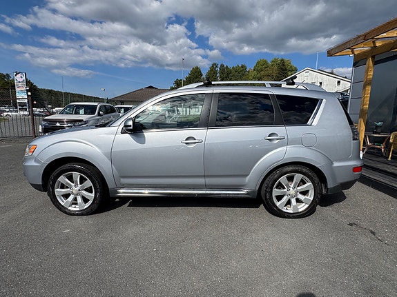 Mitsubishi Outlander 13 of 25