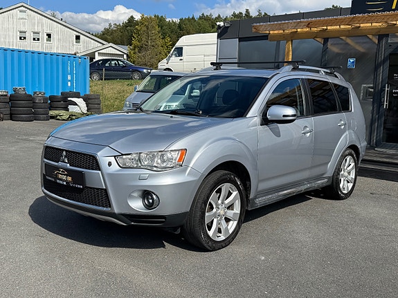 Mitsubishi Outlander 3 of 25