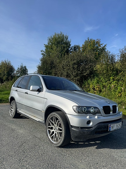 BMW X5 2 of 23