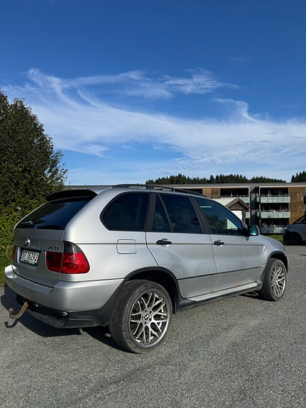 BMW X5 4 of 23