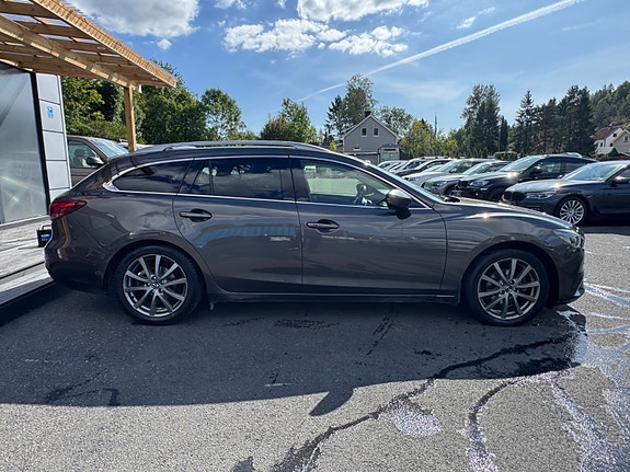 Mazda 6 7 of 30
