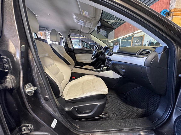 Mazda 6 26 of 30