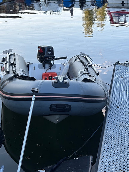 Suzumar MX-270 Rib gummibåt med Tohatsu 8 HK 2006 2 of 4