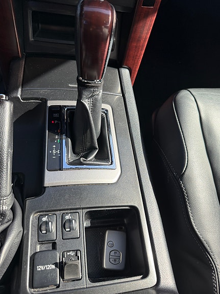 Toyota Land Cruiser 20 of 21