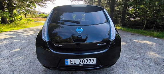 Nissan Leaf 14 of 25