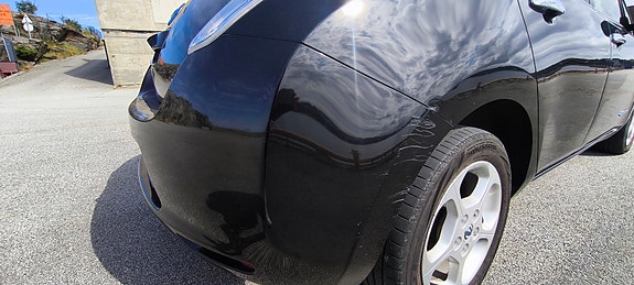 Nissan Leaf 17 of 25