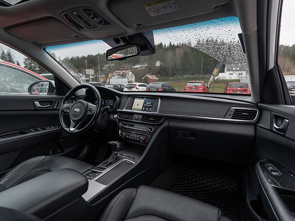 Kia Optima 23 of 30