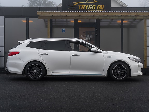 Kia Optima 5 of 30