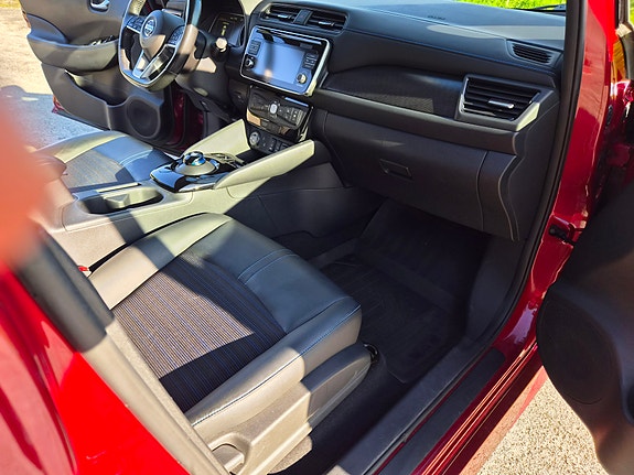 Nissan Leaf 11 of 11