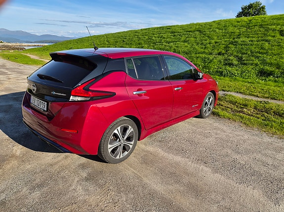 Nissan Leaf 6 of 11