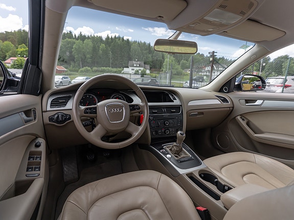 Audi A4 15 of 30