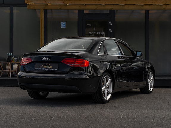 Audi A4 7 of 30