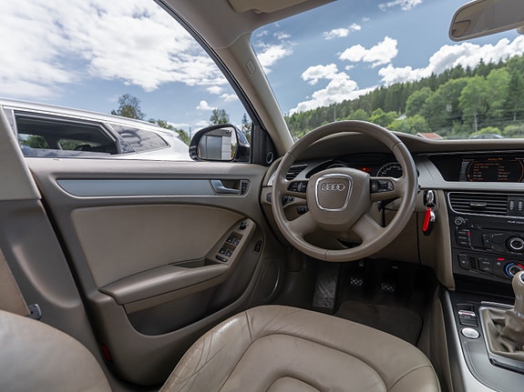 Audi A4 21 of 30