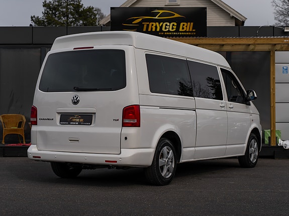 Volkswagen Caravelle 7 of 30