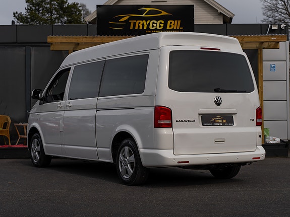Volkswagen Caravelle 9 of 30