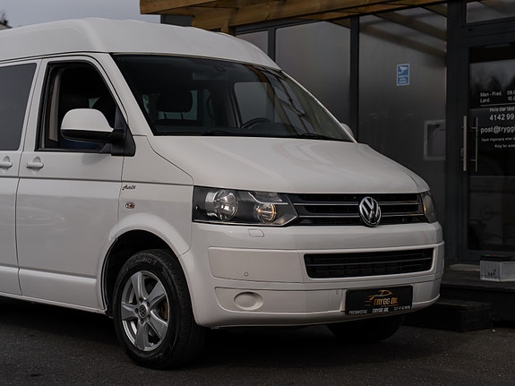 Volkswagen Caravelle 6 of 30