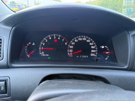Toyota Corolla 21 of 30