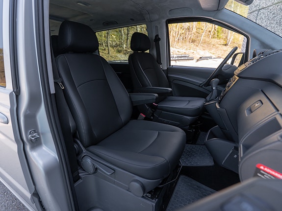Mercedes-Benz Vito 113 18 of 30