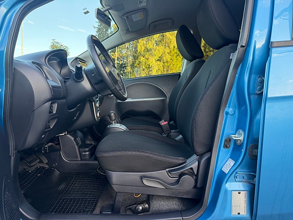 Mitsubishi i-Miev 19 of 30
