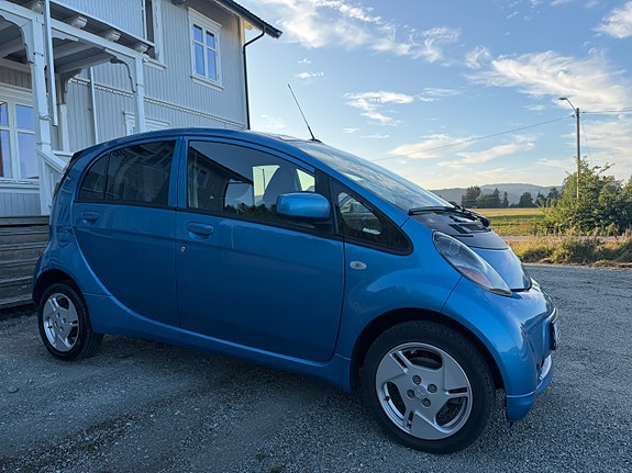Mitsubishi i-Miev 5 of 30