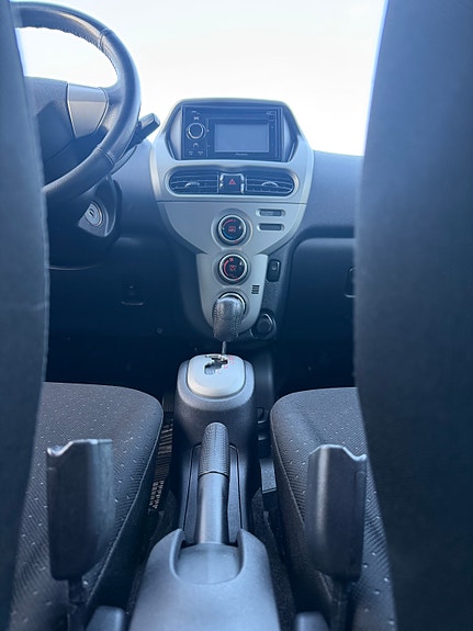 Mitsubishi i-Miev 26 of 30