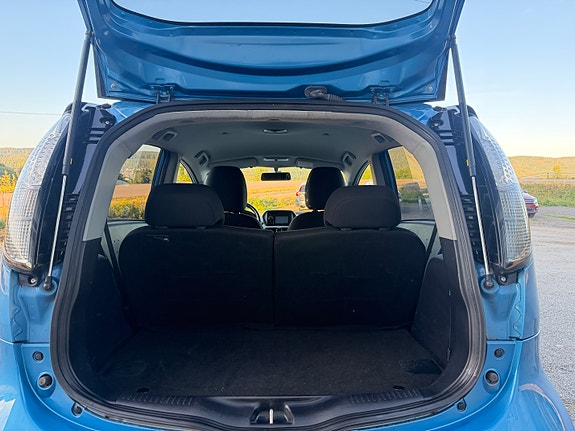 Mitsubishi i-Miev 11 of 30