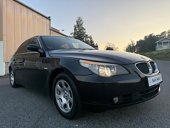 BMW 530i 11 of 30