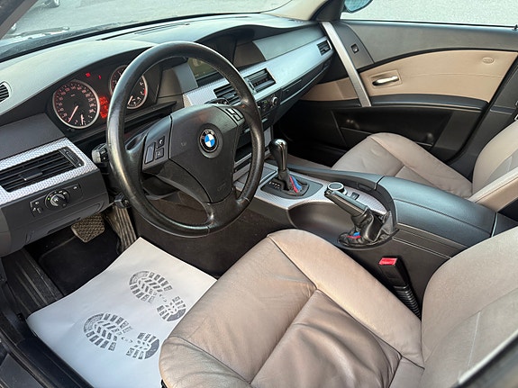 BMW 530i 15 of 30