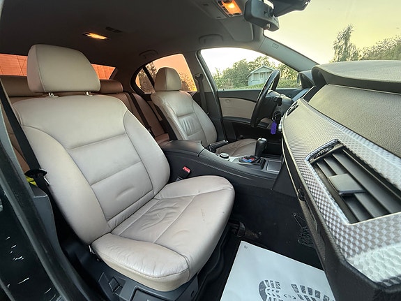 BMW 530i 25 of 30