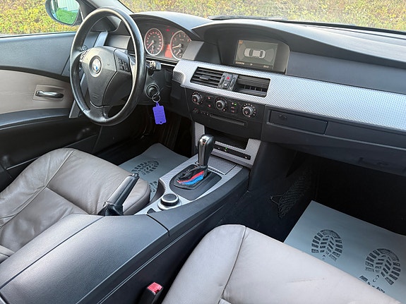 BMW 530i 23 of 30