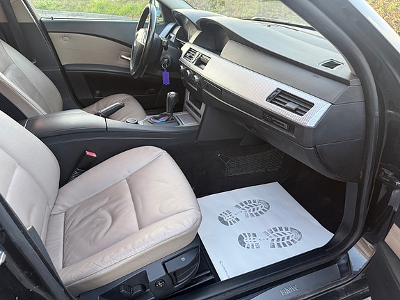 BMW 530i 24 of 30