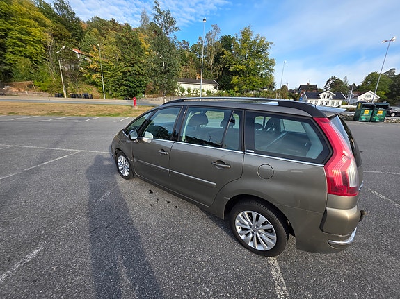 Citroen Grand C4 Picasso 4 of 7
