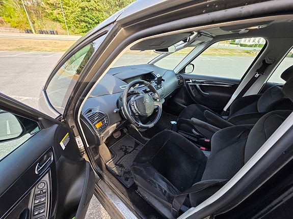 Citroen Grand C4 Picasso 5 of 7