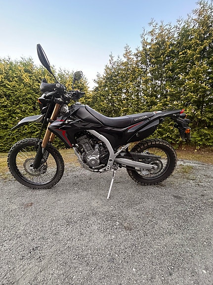Honda CRF 250 L 2 of 14