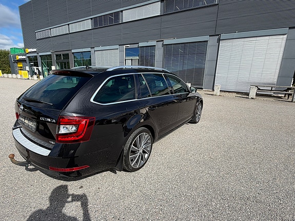 Skoda Octavia 4 of 10