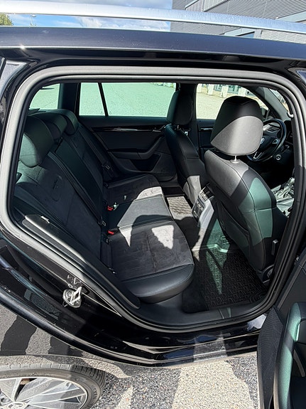 Skoda Octavia 8 of 10