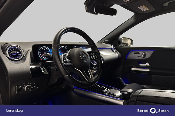 Mercedes-Benz EQA250 9 of 28