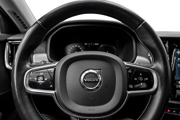 Volvo V90 14 of 22