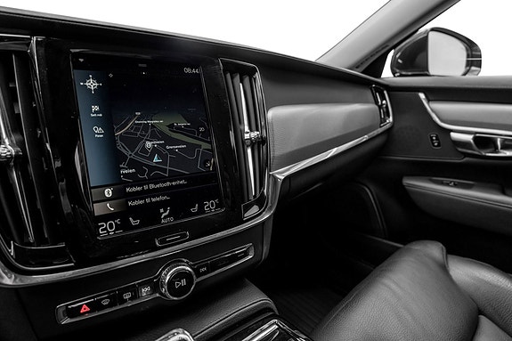Volvo V90 16 of 22