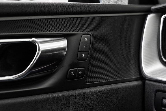 Volvo XC60 22 of 30